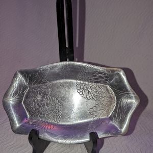 Vintage Trays and Bird Picture